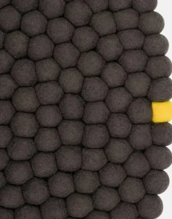 Tapis à boules de feutre anthracite 120 cm Big One - myfelt