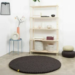 Tapis à boules de feutre anthracite 160 cm Big One - myfelt