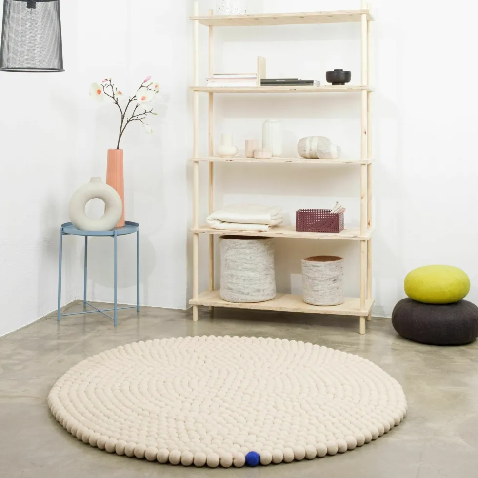 Tapis à boules de feutre beige 200 cm Big One - myfelt