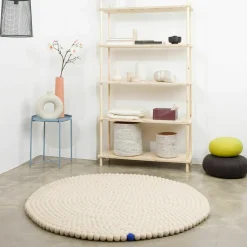 Tapis à boules de feutre beige 300 cm Big One - myfelt