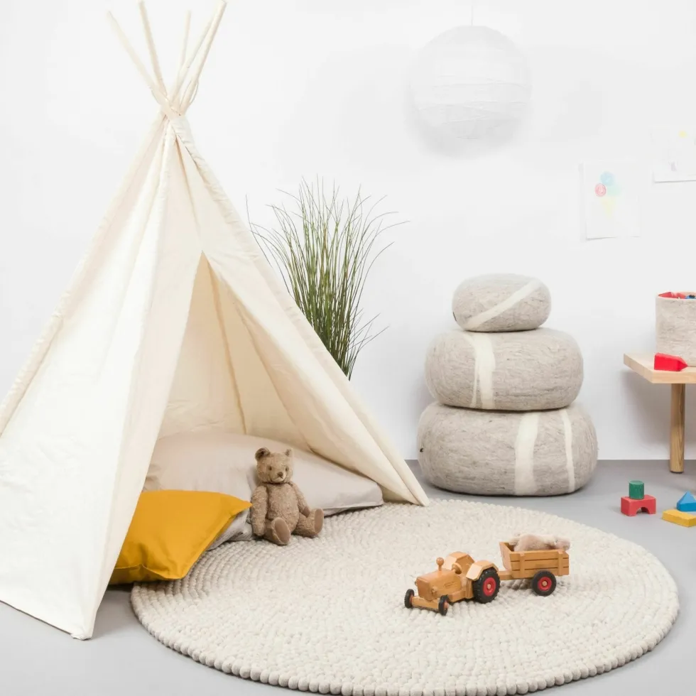 Tapis à boules de feutre beige marbré 90 cm Béla - myfelt