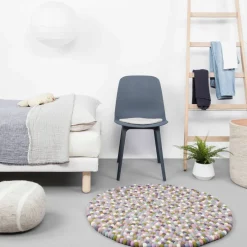 Tapis à boules de feutre multicolore pastel 160 cm Greta - myfelt