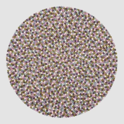 Tapis à boules de feutre multicolore pastel 160 cm Greta - myfelt