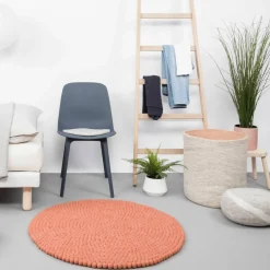 Tapis à boules de feutre saumon 90 cm Lea - myfelt
