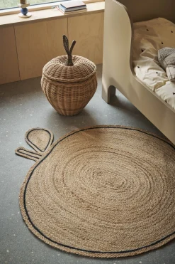 Tapis pour enfant en jute tressée naturel 110x120 cm Apple - Ferm Living