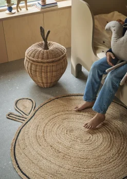 Tapis pour enfant en jute tressée naturel 110x120 cm Apple - Ferm Living