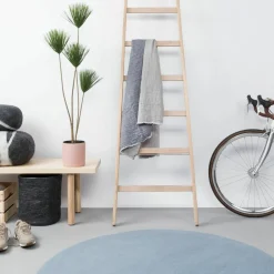 Tapis rond en laine bleu clair 200 cm Mia - myfelt