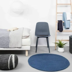 Tapis rond en laine bleu foncé 200 cm Alva - myfelt