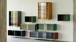 Vaisselier en bois jaune et portes vitrées Colour Cabinet - Hay