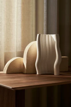 Vase en argile impression 3D Moire - Ferm Living