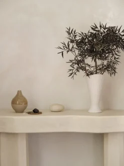 Vase en grès blanc cassé 23cm Fountain - Ferm Living