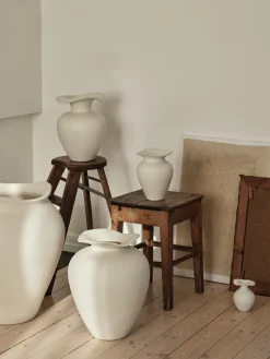 Vase en grès émaillé mat blanc cassé 33x44cm Florentina - Broste Copenhagen