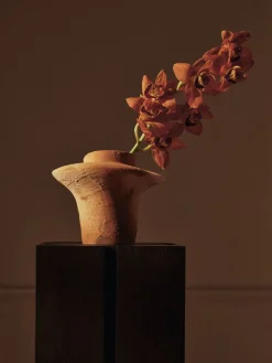 Vase en grès orangé 25x22cm Evio - Ferm Living