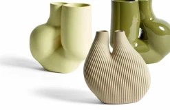 Vase en porcelaine beige Chamber W&S - Hay