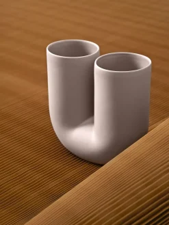 Vase en porcelaine lilac Kink - Muuto