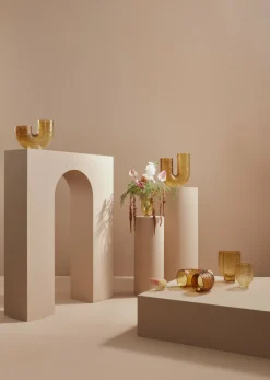 Vase en verre ambre 19 cm Arura - AYTM