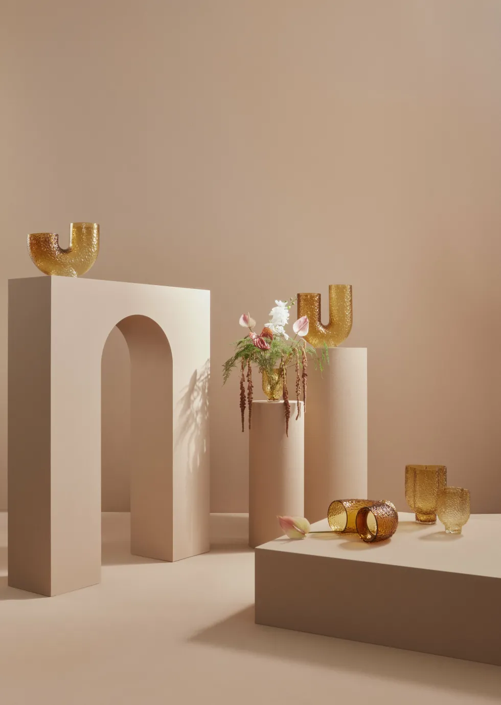 Vase en verre jaune 40 cm Arura - AYTM