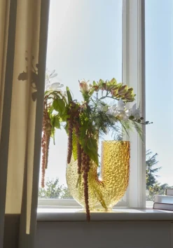 Vase en verre jaune 40 cm Arura - AYTM
