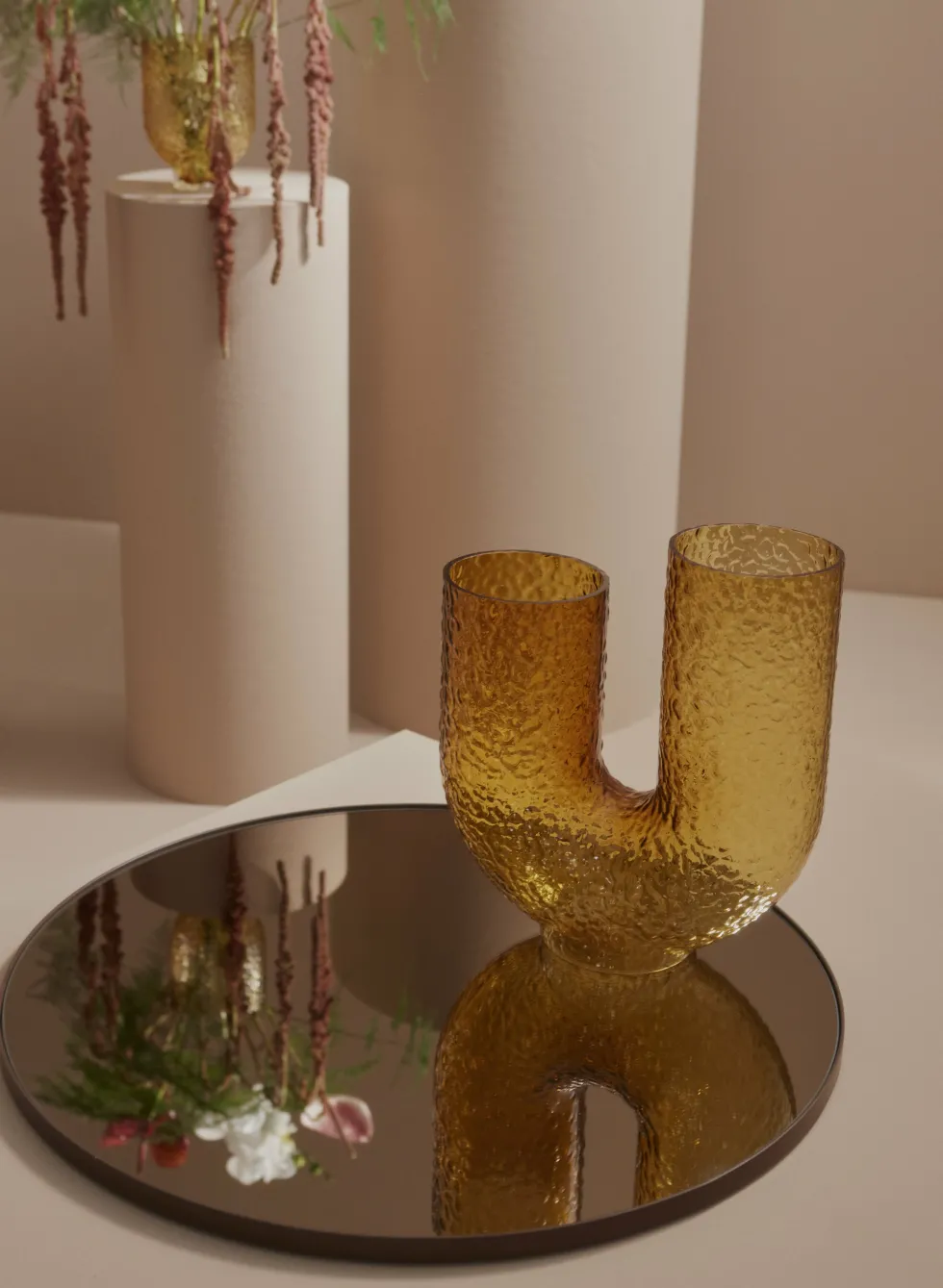 Vase en verre jaune 40 cm Arura - AYTM