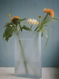 Vase en verre soufflé bleu 48,5cm Ridge - Muuto