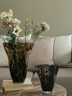 Vase en verre soufflé marron léopard 18x19cm Liva - Broste Copenhagen