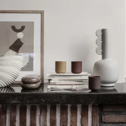 Vase Muses blanc Clio - Ferm Living