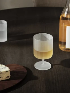 2 Verres à vin givrés Ripple - Ferm Living